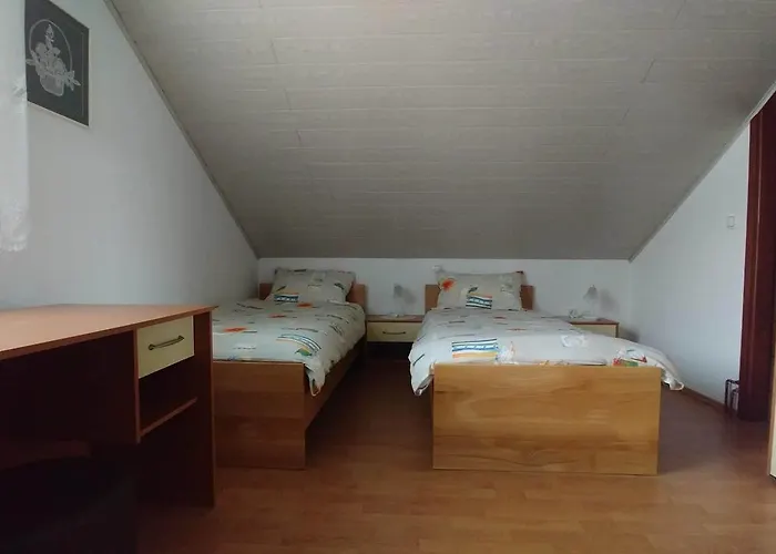 Zilje krevet i doručak 3*